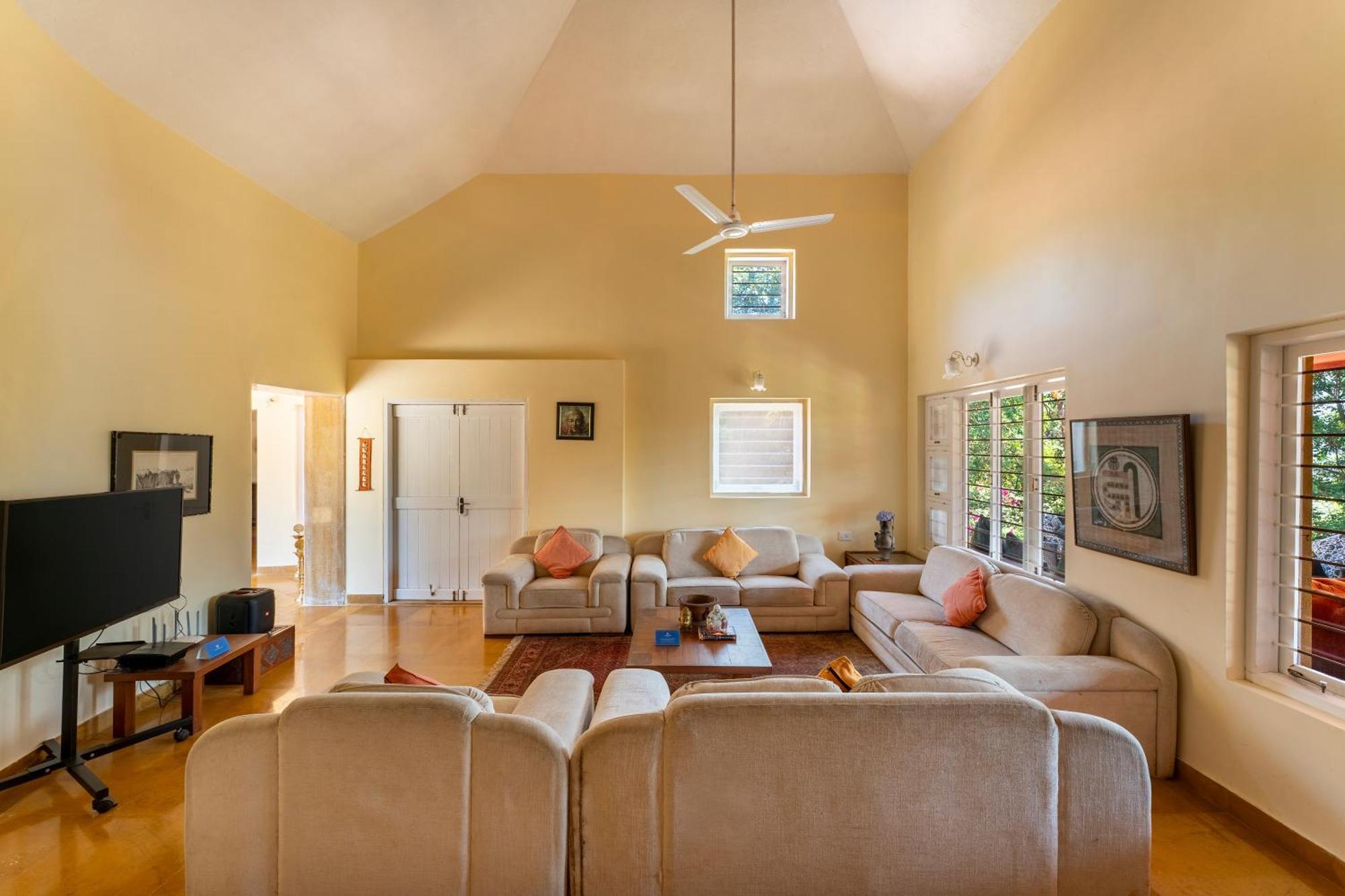 Saffronstays Garnet House Mahābaleshwar Kültér fotó