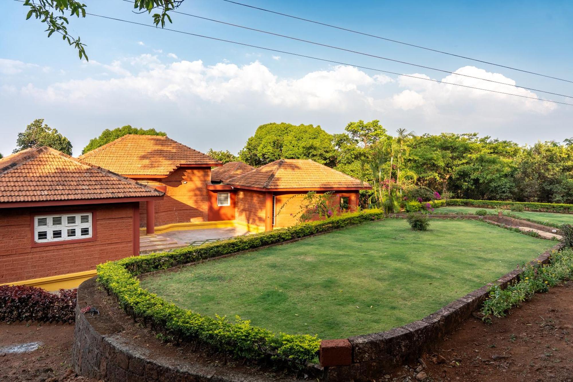 Saffronstays Garnet House Mahābaleshwar Kültér fotó