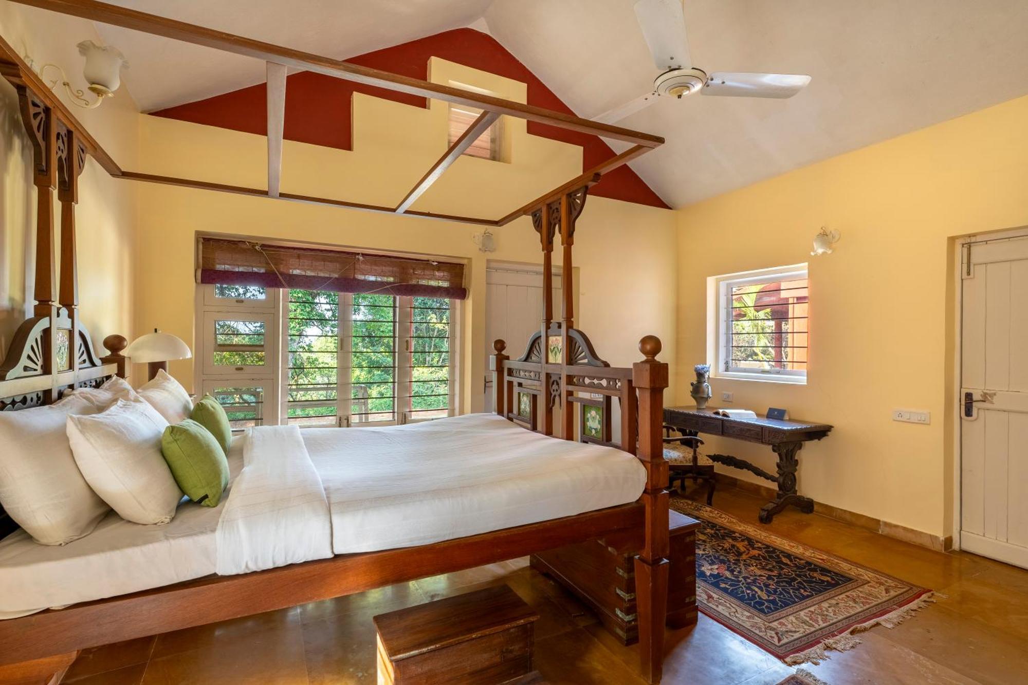 Saffronstays Garnet House Mahābaleshwar Kültér fotó